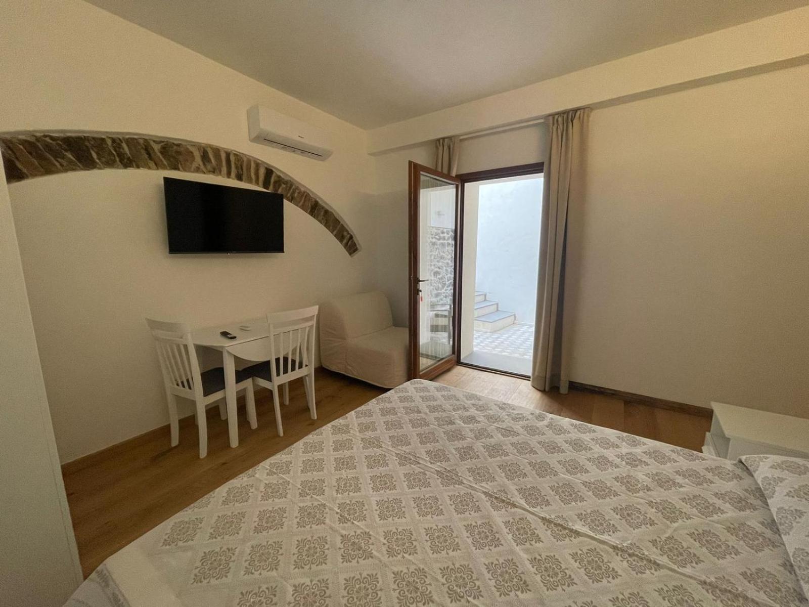 Sa Troppa De Sos Chentu Hotel Dorgali Kültér fotó