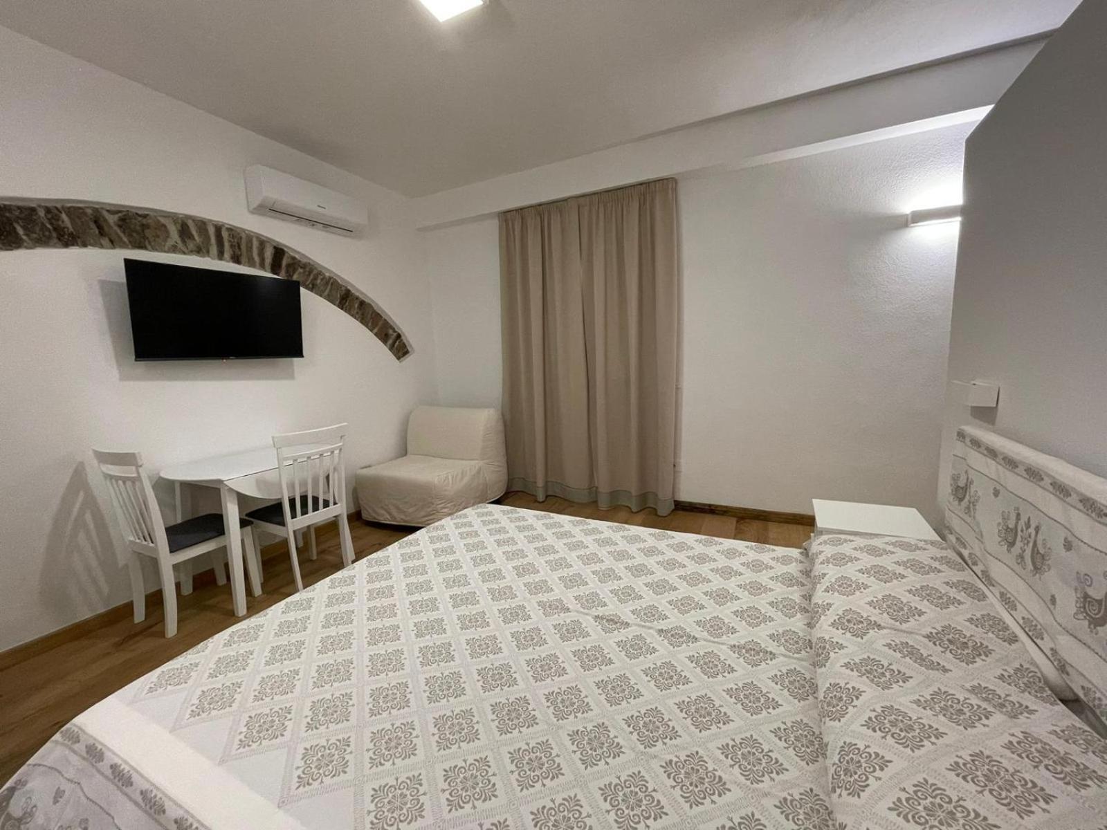Sa Troppa De Sos Chentu Hotel Dorgali Kültér fotó