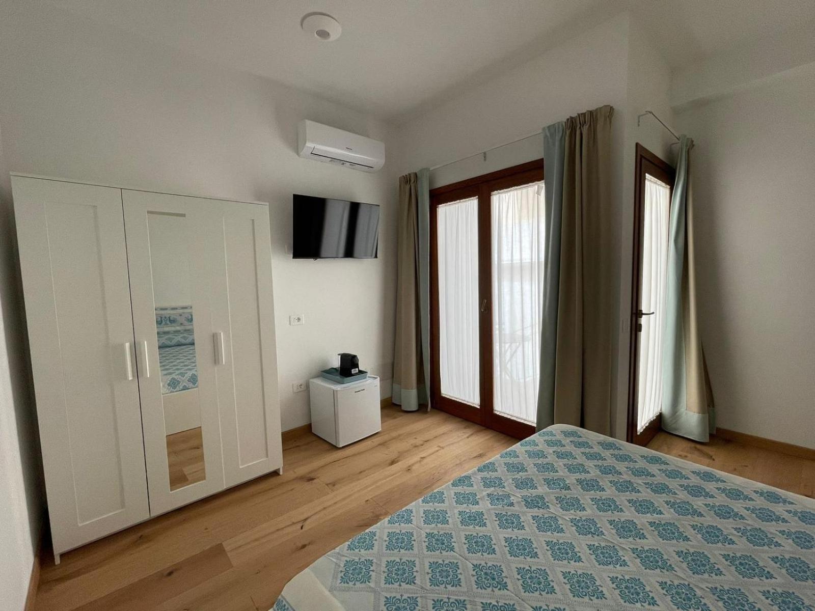 Sa Troppa De Sos Chentu Hotel Dorgali Kültér fotó