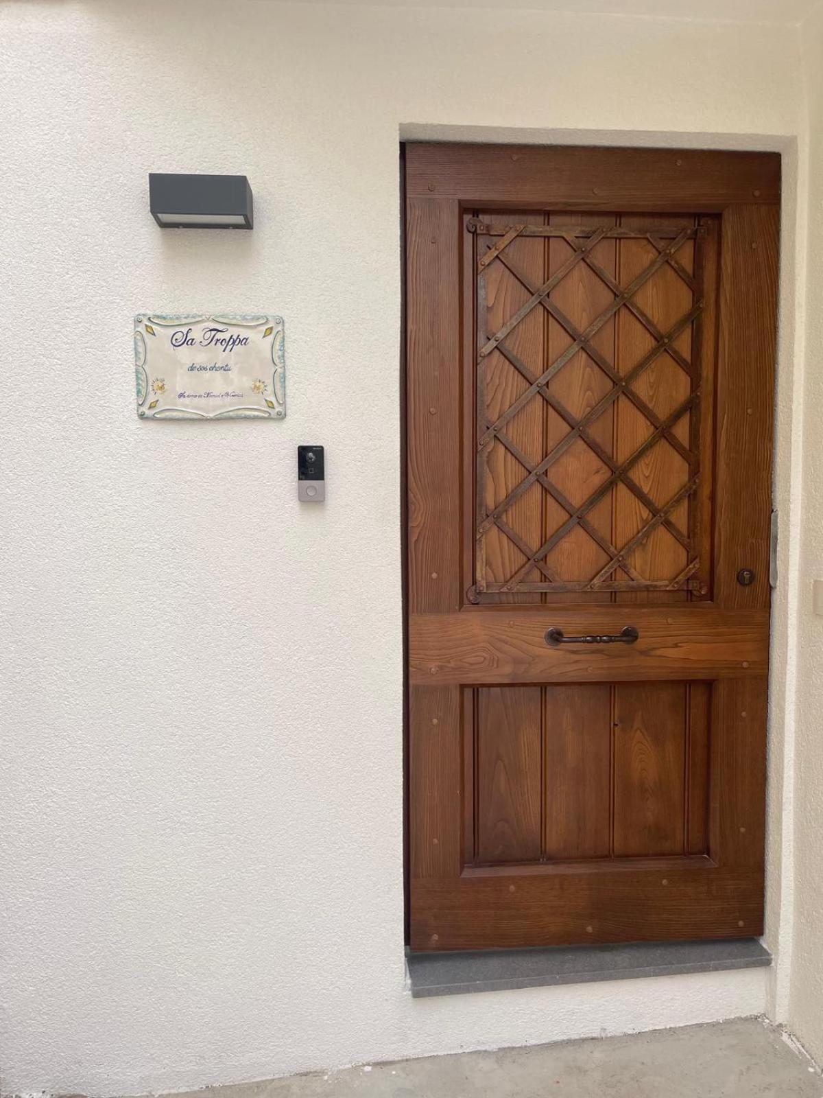 Sa Troppa De Sos Chentu Hotel Dorgali Kültér fotó